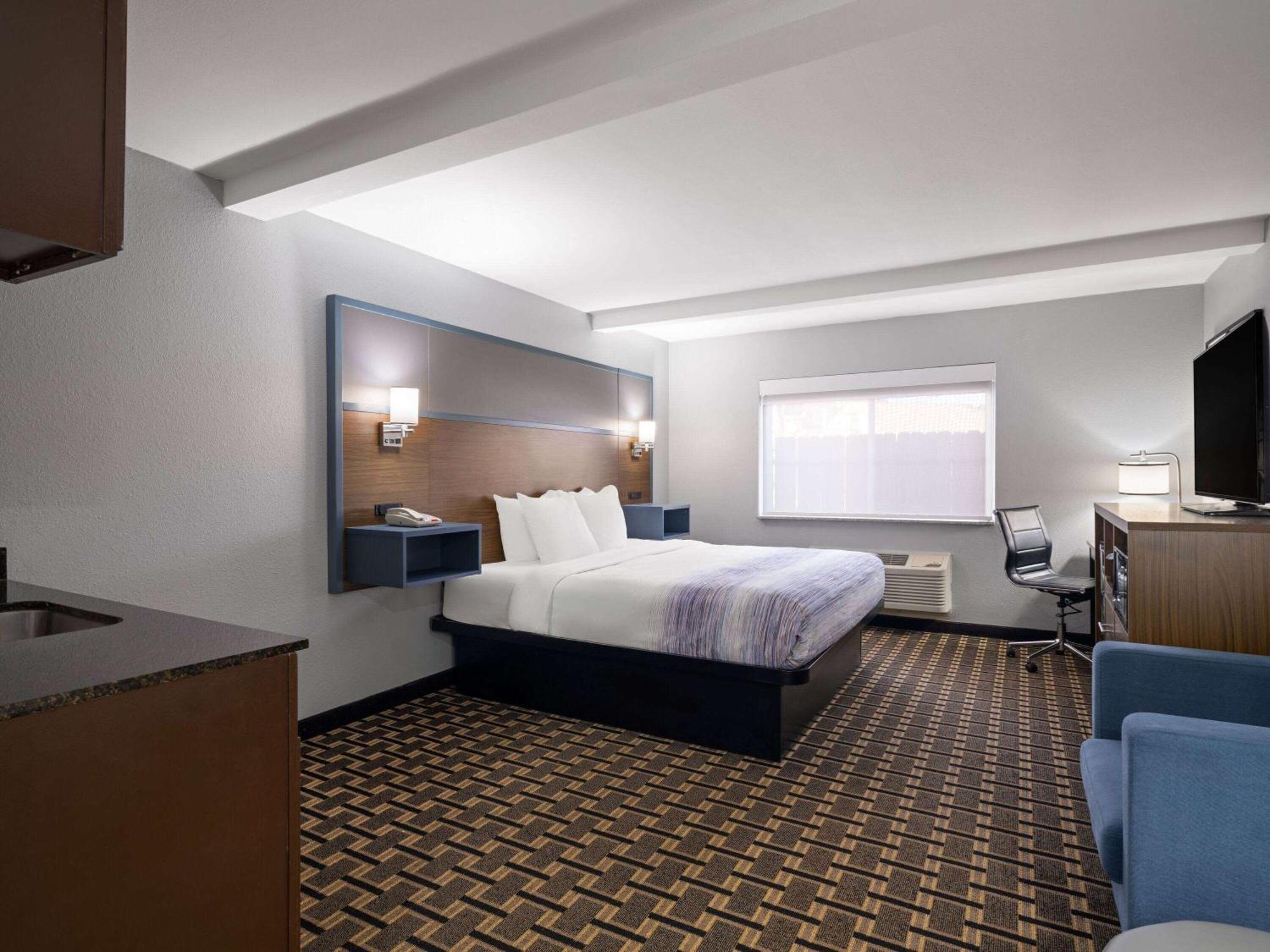 Americinn By Wyndham Woodstock Il מראה חיצוני תמונה