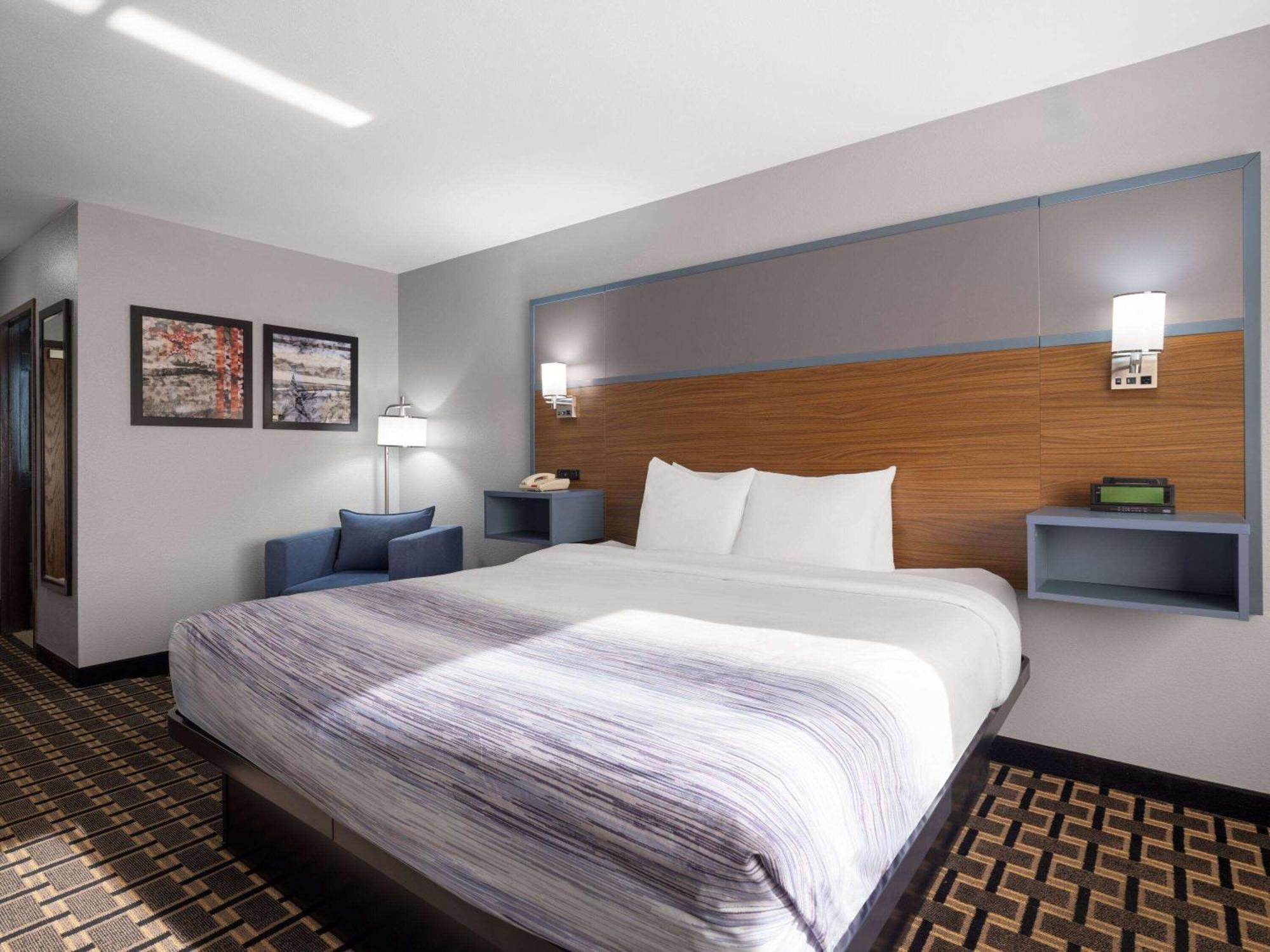 Americinn By Wyndham Woodstock Il מראה חיצוני תמונה